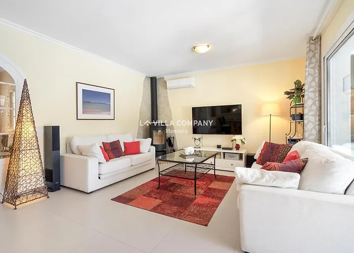 ヴィラ Rosamond *